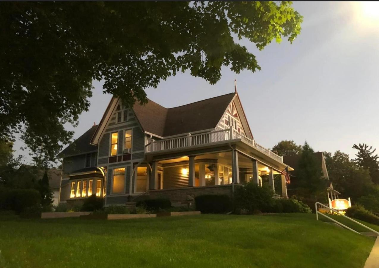 Bed and Breakfast Astor House Green Bay Zewnętrze zdjęcie